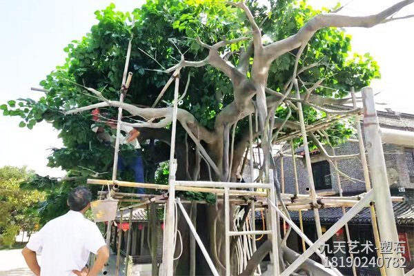 江苏盐城水泥仿真树制作-树冠安装现场